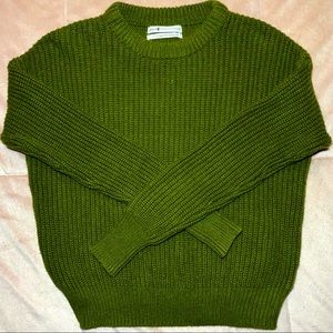 Urban Outfitters Earthy Green Sweater (size small)